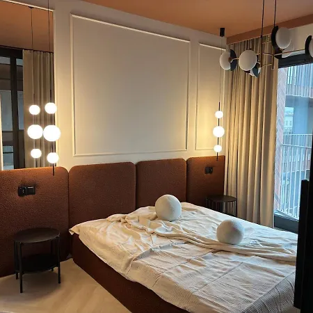 Lux W Sercu Wroclawia Apartment *